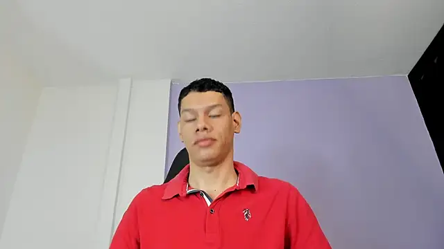 milo cruz  online show from 07.25.26