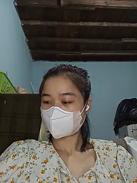 Daisy-lusia2026 online show from 05.17.26