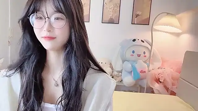 Luminous4173 online show from 04.21.26