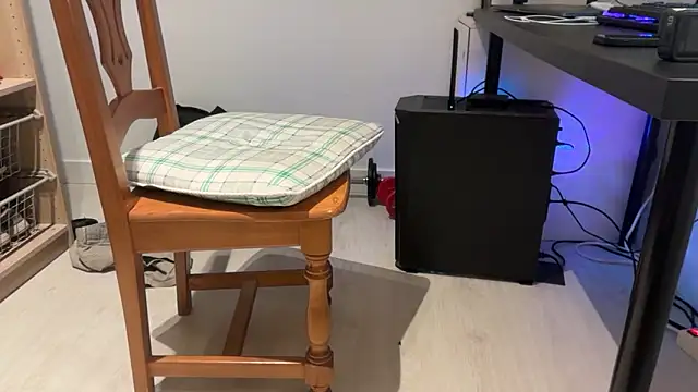 Guapita80 online show from 04.13.26