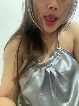 Snapshot of Emxinhka1 chatting on 03.22.26 Emxinhka1 online show from 03.22.26