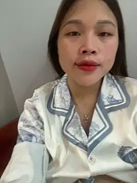 Snapshot of Emxinhka1 chatting on 04.13.26 Emxinhka1 online show from 04.13.26