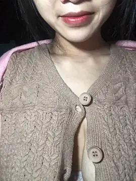 Snapshot of uyensexy chatting on 02.06.26 uyensexy online show from 02.06.26