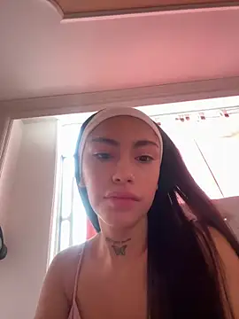 Bonny Eva online show from 05.14.26