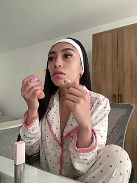Bonny Eva online show from 06.23.26