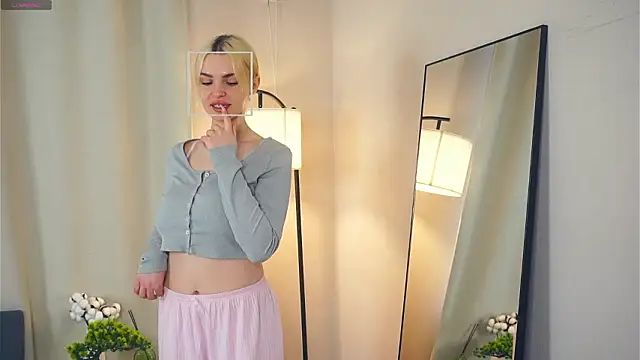 Snapshot of PatricePerlow chatting on 02.11.26 PatricePerlow online show from 02.11.26