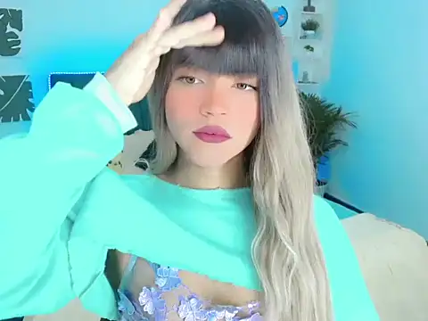 ZoeSchmmit online show from 06.22.26