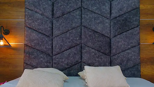 Snapshot of AnnieRouse__ chatting on 02.07.26 AnnieRouse online show from 02.07.26