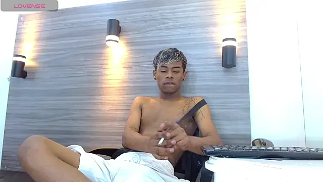 TonnyMarck online show from 03.25.26