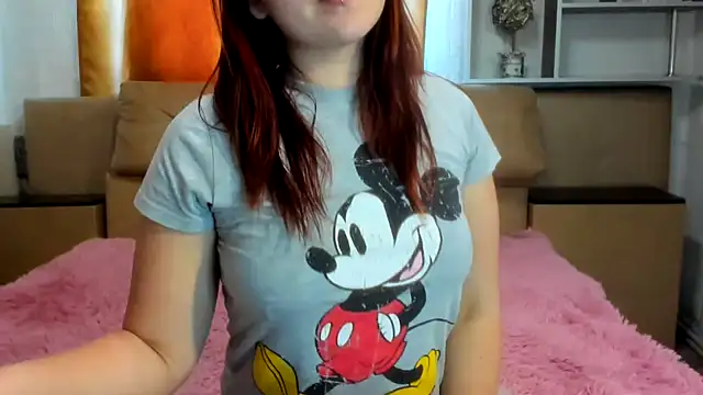 Snapshot of NotYourDoll chatting on 02.12.25 NotYourDoll online show from 02.12.25