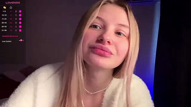 VibeVi online show from 02.10.26