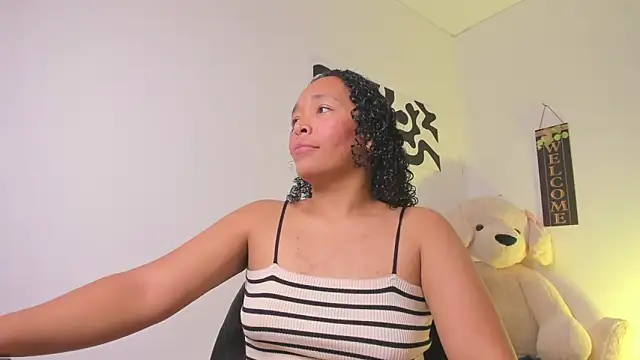 Nia13 online show from 02.26.26