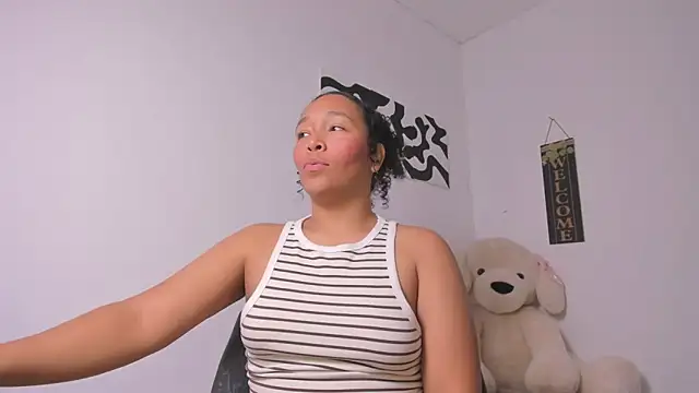 Nia13 online show from 04.07.26