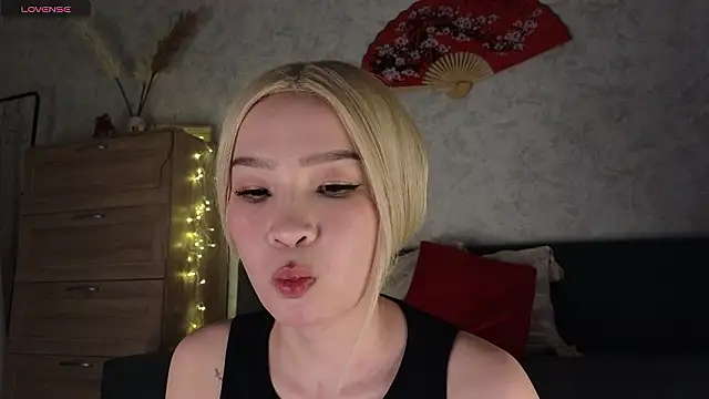 saya li11 online show from 02.09.26