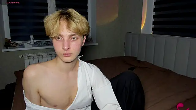 Snapshot of bunnyblush67 chatting on 02.02.26 bunnyblush67 online show from 02.02.26