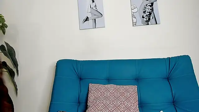 Victoria Rosee online show from 02.20.26