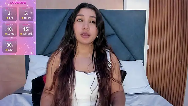 Victoria Rosee online show from 04.07.26