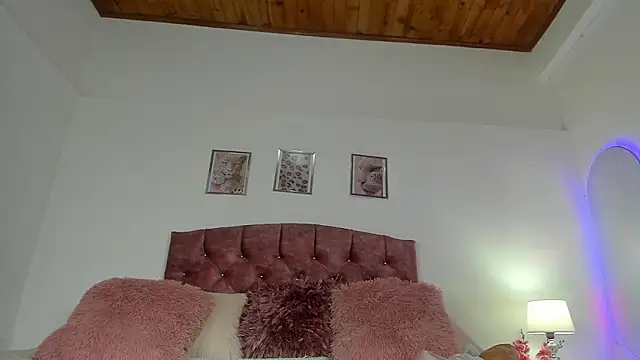 Snapshot of luna_velveth chatting on 02.02.26 luna velveth online show from 02.02.26