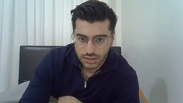 Snapshot of ciceroable chatting on 04.29.26 ciceroable online show from 04.29.26