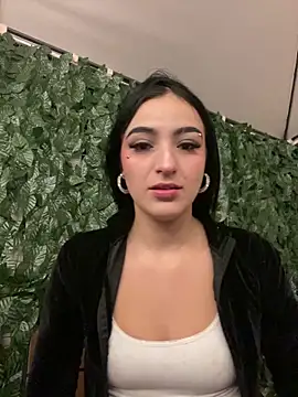 Snapshot of Valery_pink18 chatting on 02.27.26 Valery pink18 online show from 02.27.26