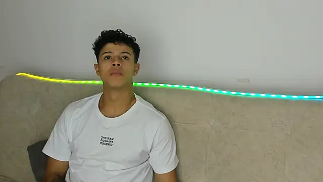 Snapshot of _Alex_Colton chatting on 06.18.26 Alex Colton online show from 06.18.26