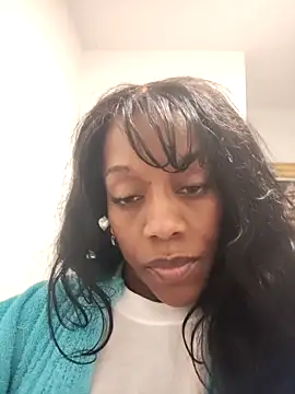 Snapshot of NatalieGainer_goodies chatting on 02.01.26 NatalieGainer goodies online show from 02.01.26