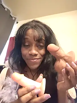 Snapshot of NatalieGainer_goodies chatting on 02.05.26 NatalieGainer goodies online show from 02.05.26