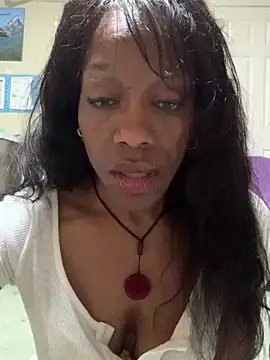 Snapshot of NatalieGainer_goodies chatting on 04.21.26 NatalieGainer goodies online show from 04.21.26
