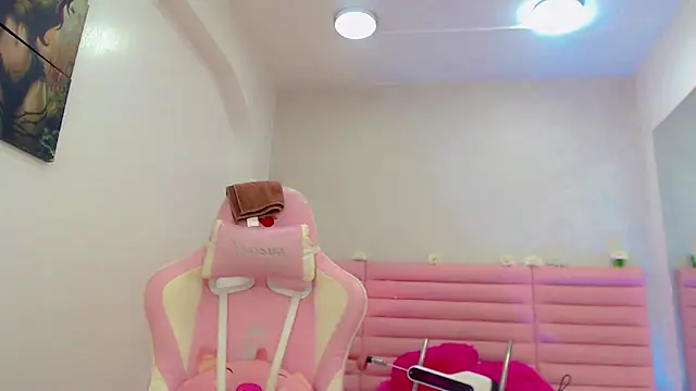 estefany squirt1 online show from 02.14.26