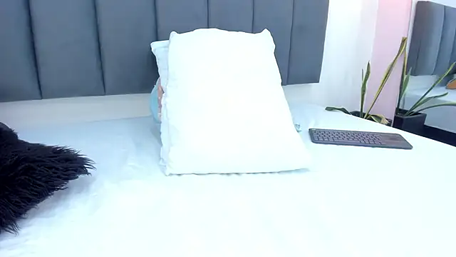 sam doll  online show from 06.11.26