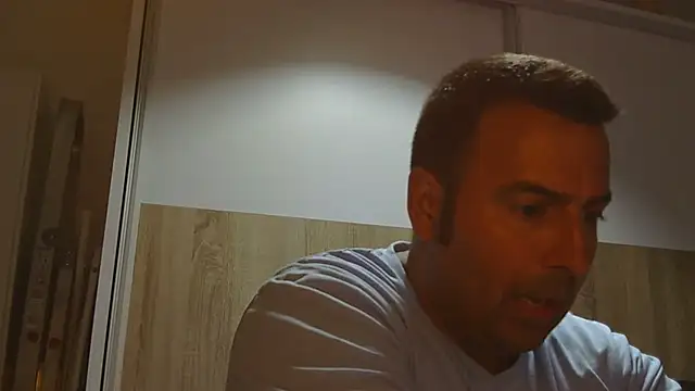 Snapshot of VanillaTime78-Jorge chatting on 07.26.26 VanillaTime78-Jorge online show from 07.26.26