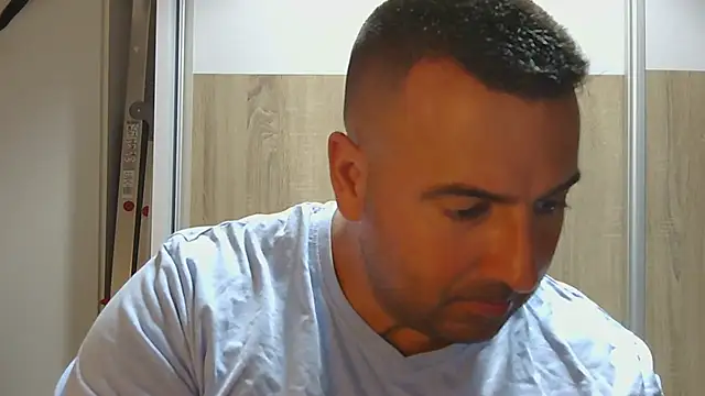 Snapshot of VanillaTime78-Jorge chatting on 08.02.26 VanillaTime78-Jorge online show from 08.02.26
