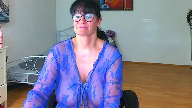 Sylly online show from 03.27.26