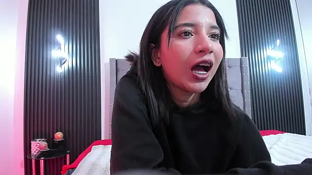 Emily bruss online show from 02.05.26