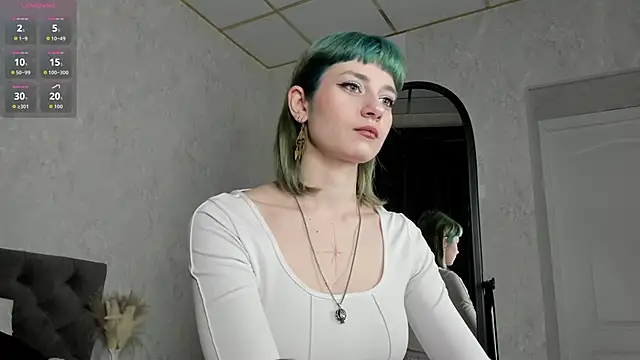 Scarle Whisper online show from 03.19.26