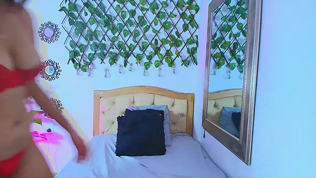 Miabunny    online show from 03.28.26