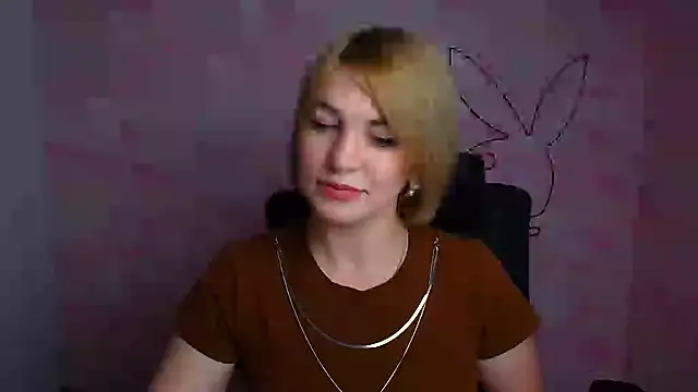 CuttieEmma online show from 07.05.26