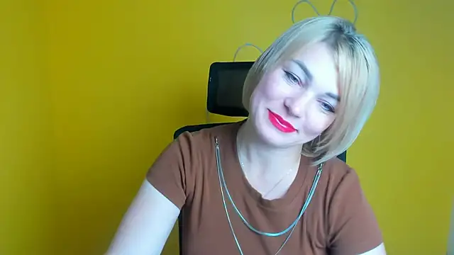 CuttieEmma online show from 07.16.26