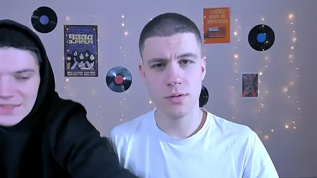 Snapshot of neo_raze chatting on 02.08.26 neo raze online show from 02.08.26