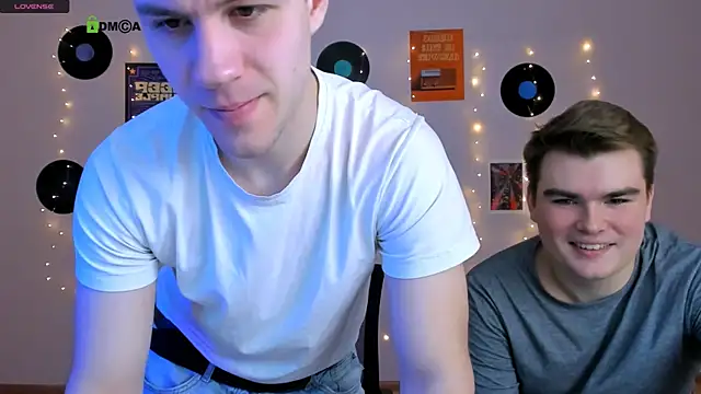 Snapshot of neo_raze chatting on 02.28.26 neo raze online show from 02.28.26