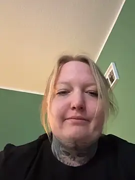 Lolaaxxx13 online show from 05.16.26