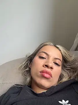 Mia Rosee1 online show from 06.28.26