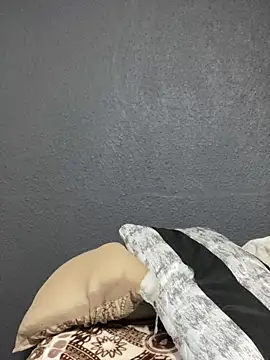 Snapshot of MeekyCurvyAss chatting on 02.08.26 MeekyCurvyAss online show from 02.08.26