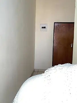 MeekyCurvyAss online show from 05.25.26