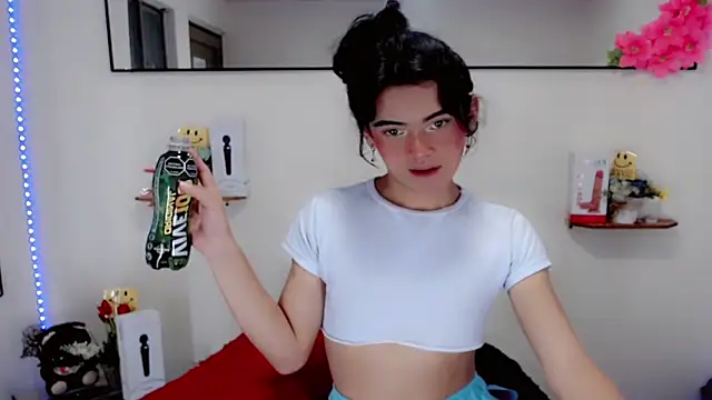 NathalialLooes online show from 03.09.26