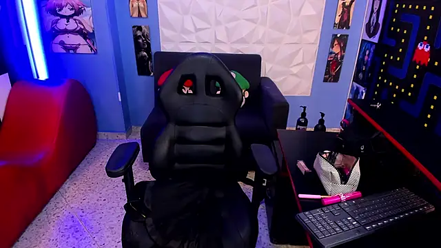 Red Deevil online show from 03.04.26