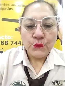 Snapshot of JULIETA_21- chatting on 03.06.26 JULIETA 21- online show from 03.06.26