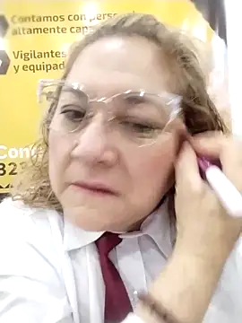 Snapshot of JULIETA_21- chatting on 03.27.26 JULIETA 21- online show from 03.27.26