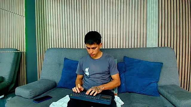 Aron pulse online show from 02.24.26