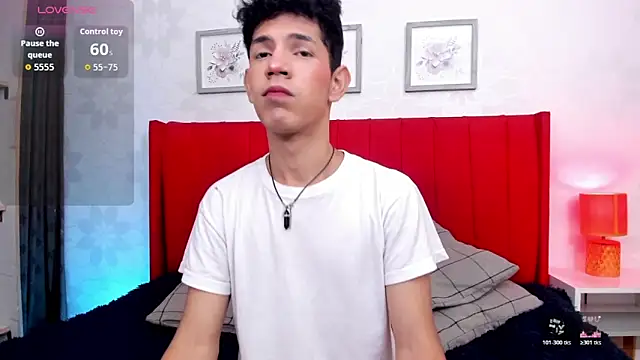 Snapshot of arlequiin_ chatting on 02.28.26 arlequiin online show from 02.28.26